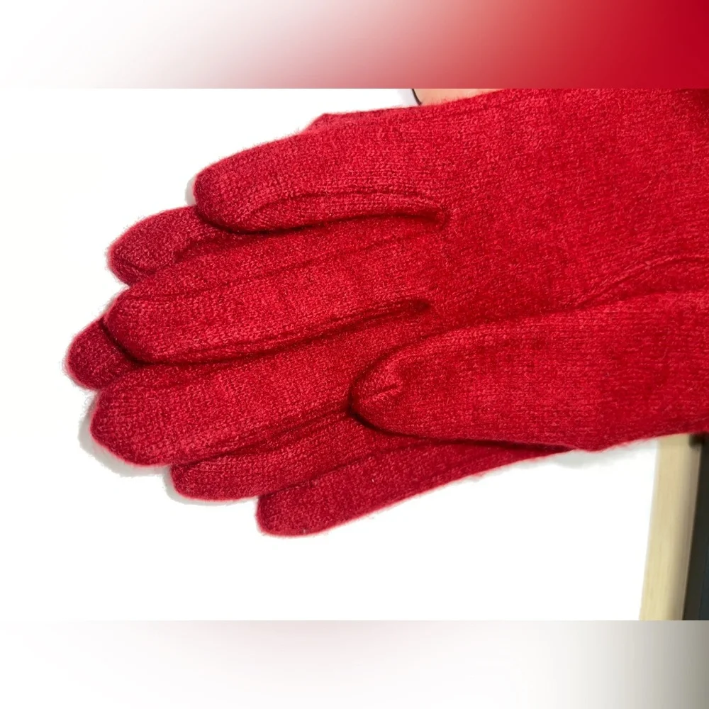 Burberry Wool Women’s Gloves Nova Check Logo Embroidery Red O/SFM - Picture 11 of 12